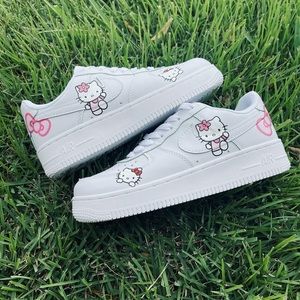 Custom Nike Air Force 1 Hello Kitty